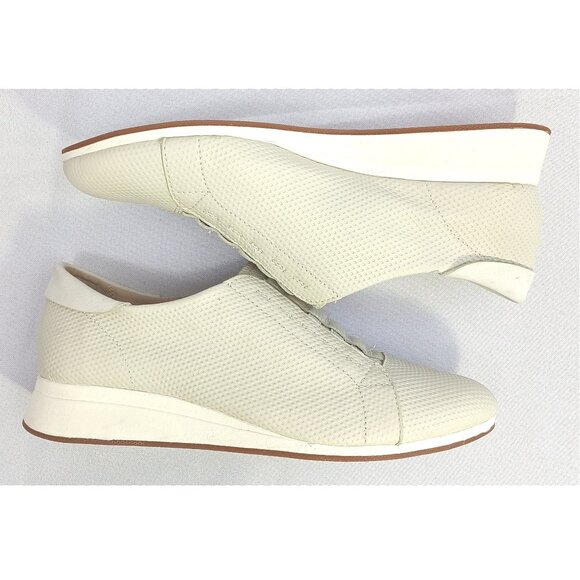 Hush Puppies The Body Shoe Beige Embossed Leather Wedge Slip On Oxfords Sneakers - Picture 5 of 9